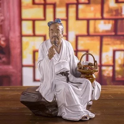 Figurine 02