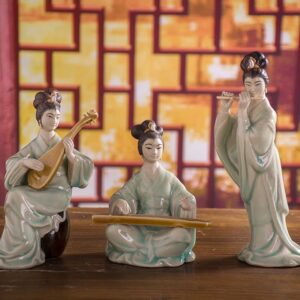 Chinese celedon figurine